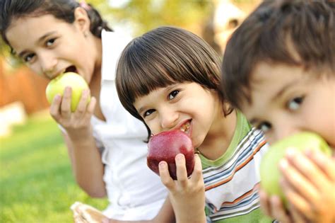 6 Tips For Promoting Healthy Eating With Kids Scholastic Parents