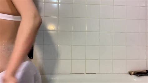 Sugar Boogerz Asmr Bikini In A Bathtub Asmr Patreon Video Nudes Leaked