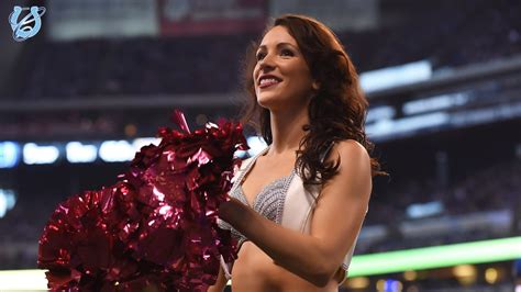 cheerleader of the week jessica game day