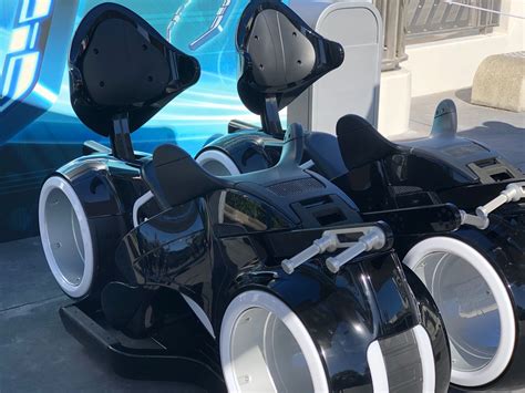 Photos New Tron Lightcycle Run Ride Vehicles And Photo Op Installed At