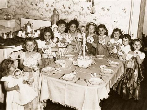 Vintage Photos Of Birthday Parties Through The Decades Reader S Digest