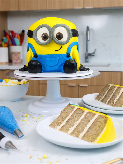 Buttercream Minions Cake Chelsweets