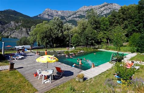 Camping Le Lac à Saint Vincent Les Forts Alpes De Haute Provence