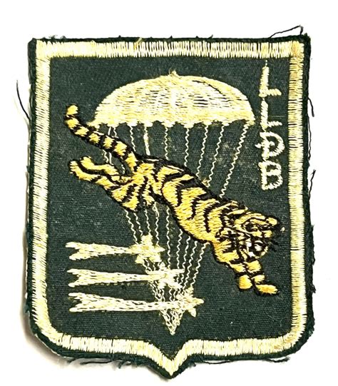 Arvn Lldb Special Forces Patch Enemy Militaria