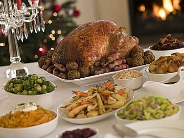 What is a traditional english christmas dinner menu? Christmas Food: A Festive Indulgence