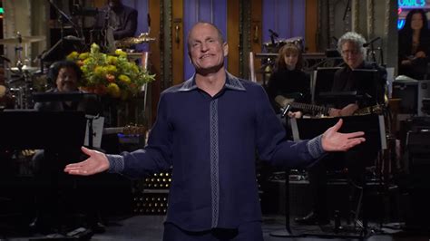 Woody Harrelson Monologue From Saturday Night Live Pokes Fun At Covid Hysteria Niche Gamer