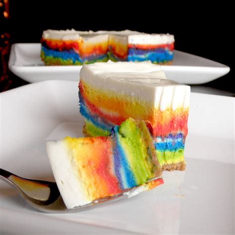 Food Pusher Rainbow Cheesecake
