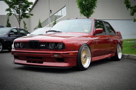 Red Bmw M3 E30 On 17″ Gold Bbs Rs Bbs Rs Zone