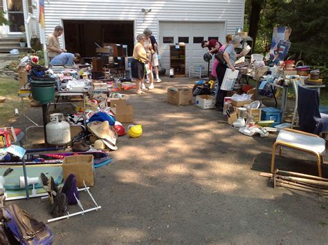 If you are a member of a community group or club and are interested in booking a sale for your group or volunteering please do get in touch with the project lyttelton office on 328. garage-sale - City of Duncanville, Texas, USA