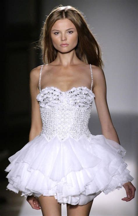 Magdalena Frackowiak Balmain Ss 2009 Fashion Girly Dresses