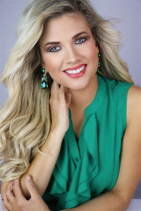 Top Pageant Headshots Photographer Alexis Frazier Photography