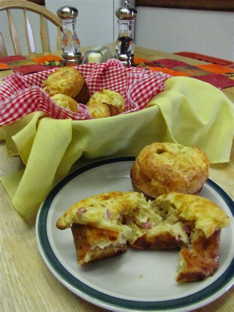 It's got a delicious, salty, almost smoky flavor. Caroline's Cakes & Crafts: Ham & Cheese Sourdough Popovers