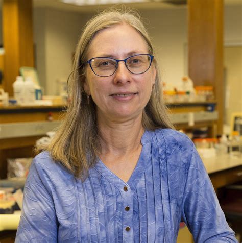 Peggy Ozias-Akins - Award Recipients | D.W. Brooks Lecture and Awards