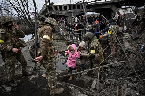 Guerre En Ukraine Un Mois Apr S Le D But De L Invasion Russe O En Est Le Conflit