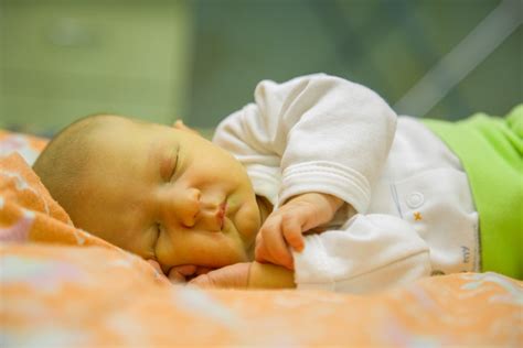 Jaundice In Babies When Should Parents Worry