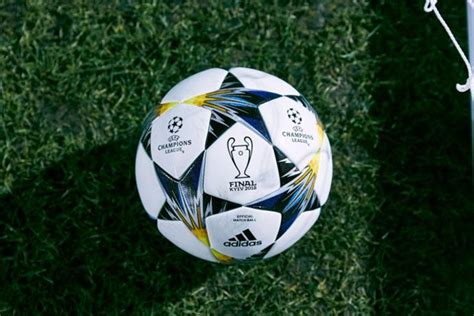 Deze pagina gaat over uefa supercup 2020 programma, (voetbal/europa). No More Europa League - Adidas Extends UEFA Champions ...