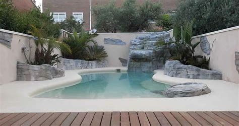 People Are Installing Sand Pools In Their Backyard To Bring The Beach