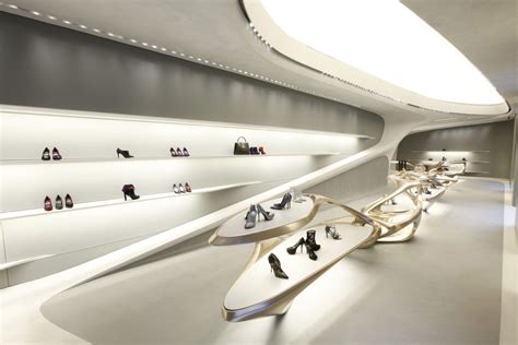 Stuart Weitzman Milan Flagship Store Zaha Hadid Architects