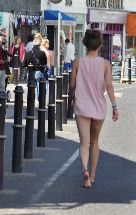 Heading For The Naturist Beach The Babe Lady Looked Play Asian Nudist
