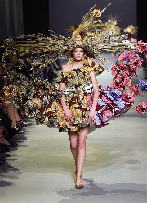 Stylecurated Van Gogh Girls Viktor And Rolf Haute Couture