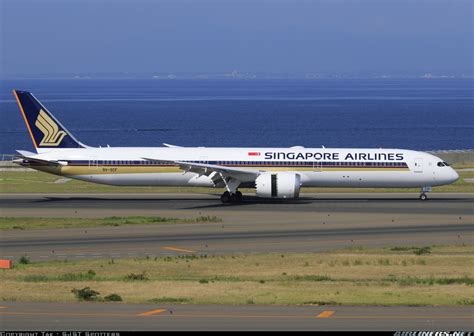 Boeing 787 10 Dreamliner Singapore Airlines Aviation Photo 5154633