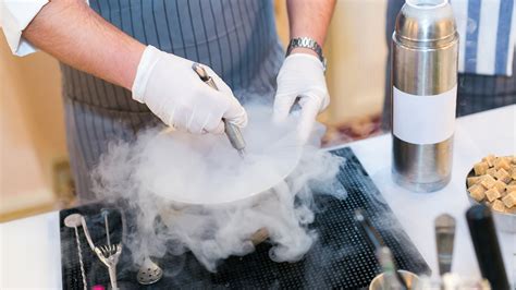 Is It Dangerous To Use Liquid Nitrogen While Cooking