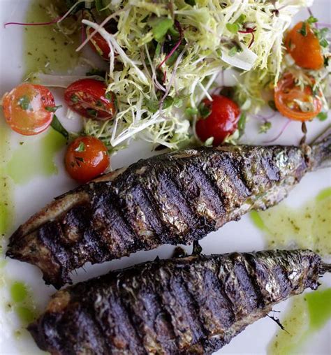 Monterey Bay Sardines With Frisee Salad Recipe Grilled Fish Recipes