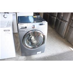 The vrt technology of the samsung uses ball bearings to balance to front loading machine during the spin cycle and it works very well. SAMSUNG STEAM CYCLES VRT STEAM FRONT LOAD GREY WASHER