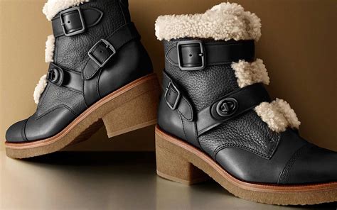 15 Functional And Stylish Snow Boots To Get You Through This Winter