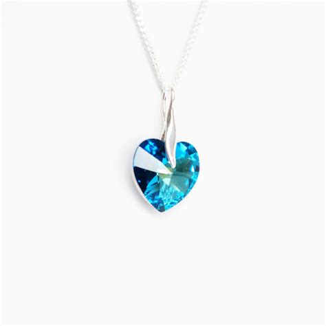 Blue Crystal Heart Necklace Les Bijoux Du Nibou Cristaux Bleus Bijoux Fait Main Collier Coeur