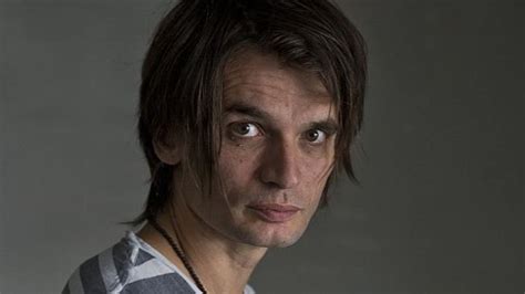 Pin By Emily Plumb On Jonny Greenwood Jonny Greenwood Radiohead