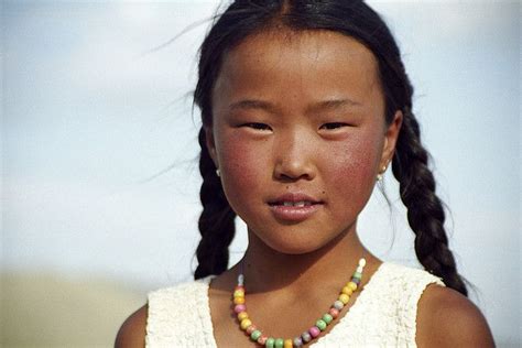 Mongolian Girl Portrait Enfant Visage Du Monde Et Photos Denfants