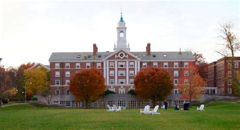 ¿cuál Es El Precio De La Universidad De Harvard