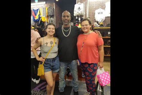 Earl simmons (c), also known as the rapper dmx, exits the u.s. Rapper DMX Buys a Family Shoes at the Maine Mall