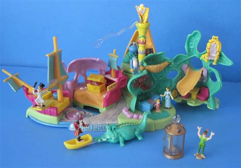 1997 Disneys Peter Pan Neverland Playset Bluebird Toys Disney Toys