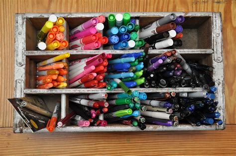 365 Days Of Diy Pen And Marker Storage