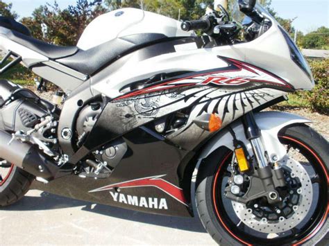 Yamaha's profilation of this bike. 2012 Yamaha YZF-R6 Sportbike for sale on 2040-motos