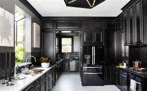 10 Kitchens With Dramatic Black Cabinets Kitchn