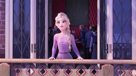 Anna Elsa Discover An Enchanted Forest In New Frozen Trailer IHeart