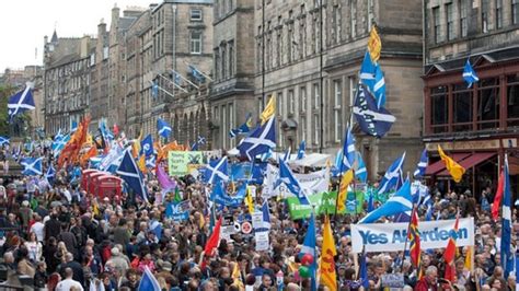 Scottish Independence Yes Campaigners Rally In Edinburgh Bbc News