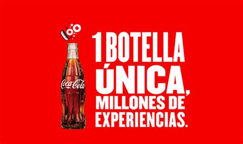 video coca cola celebra 100 años con una botellaÚnica