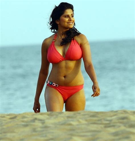 Marathi Actress Sai Tamhankar Nude Pictures Kamapisachi Hot Sex Picture