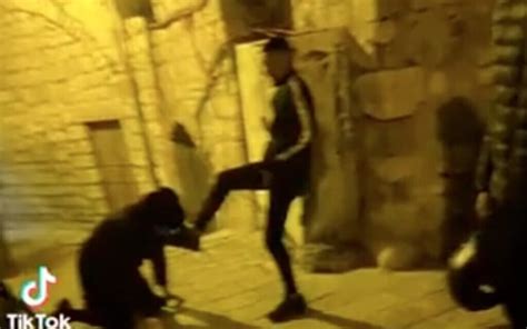 palestinian teens order haredi man to kiss their feet post on tiktok are arrested trendradars