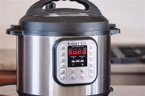 The burn message on instant pot simply means there's an instant pot overheat error. 4 Mistakes That May Cause Instant Pot BURN Message - Busy ...