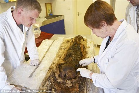 Russian Scientists Dissect Ancient Organs From 800 Year Old Mummy