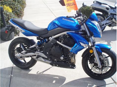 The model retains the previous year's visual and functional. Buy 2009 Kawasaki ER6N on 2040-motos