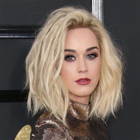 Youll Hardly Recognize Katy Perry As A Super Short Platinum Blonde