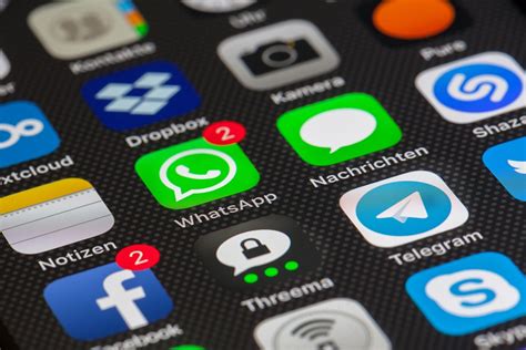 Penasaran dengan pesan whatsapp yang telah dihapus teman? 15 Cara Mengatasi Notifikasi Pesan WhatsApp Tidak Masuk ...