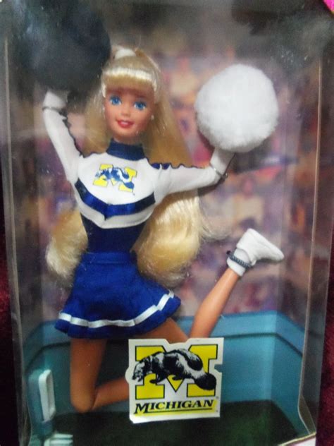 University Virginia Barbie Cheerleader Doll Kirimaja Garuda