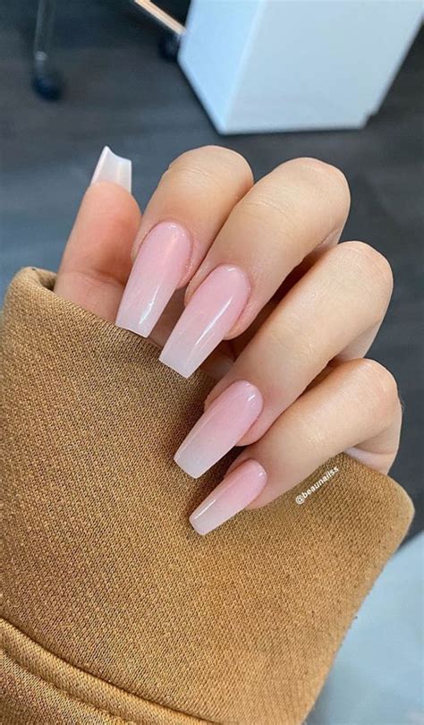 Natural Ombr Nails